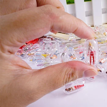 10шт Мини-Прозрачная Оболочка капсулы Пластиковый Контейнер для таблеток, Цветная капсула для таблеток, Разделители для лица, Фигурки, Кукольная машина