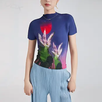 Женская плиссированная футболка Miyake с короткими рукавами, Летняя мода 2023, Темперамент, Половина высокого воротника, Тонкие топы с укороченным низом, сто штук
